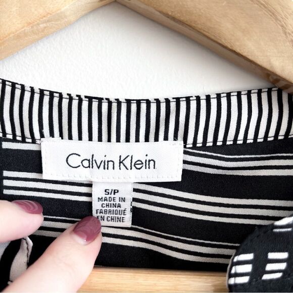 Calvin Klein Blouse High-Low Tunic Women's S Black White Pullover Side Slits - Picture 4 of 8